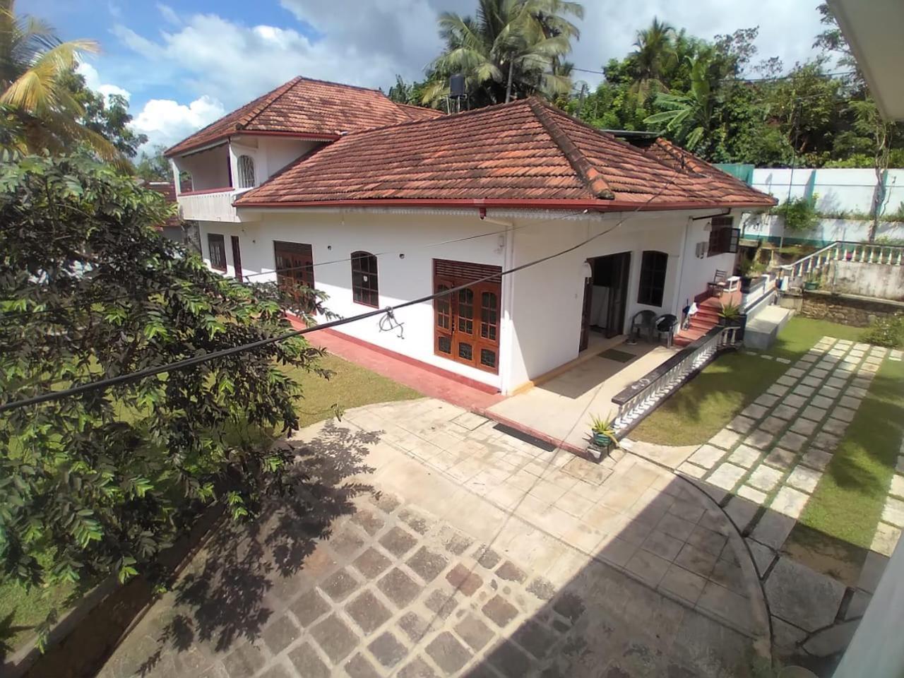 Paradise Hostel Galle Exterior foto